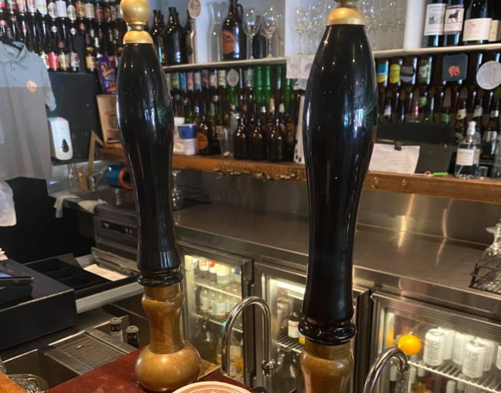 Flat Rock Brew Cafe locally crafted beer